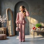 ست شیک بلوز شلوار همراه با کمربند مدل دکلمه - Image 5