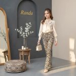 شومیز و شلوارپلنگی به همراه کمربند - Image 6
