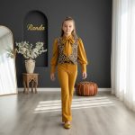 ست جلیقه وشومیزوشلوار دخترانه چکامه - Image 3
